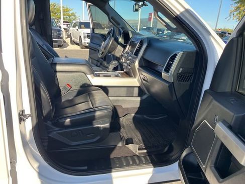 Used 2019 Ford F150 Lariat w/ Trailer Tow Package image 19