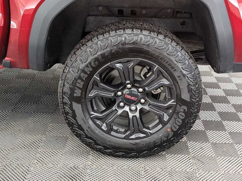Used 2024 GMC Canyon Elevation w/ Trailering Package image 14