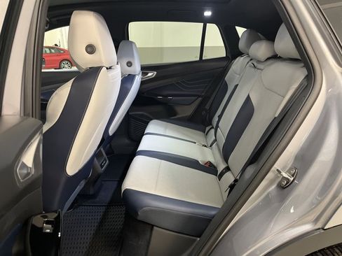 New 2026 Volkswagen ID.4 Pro S AWD/4WD image 22