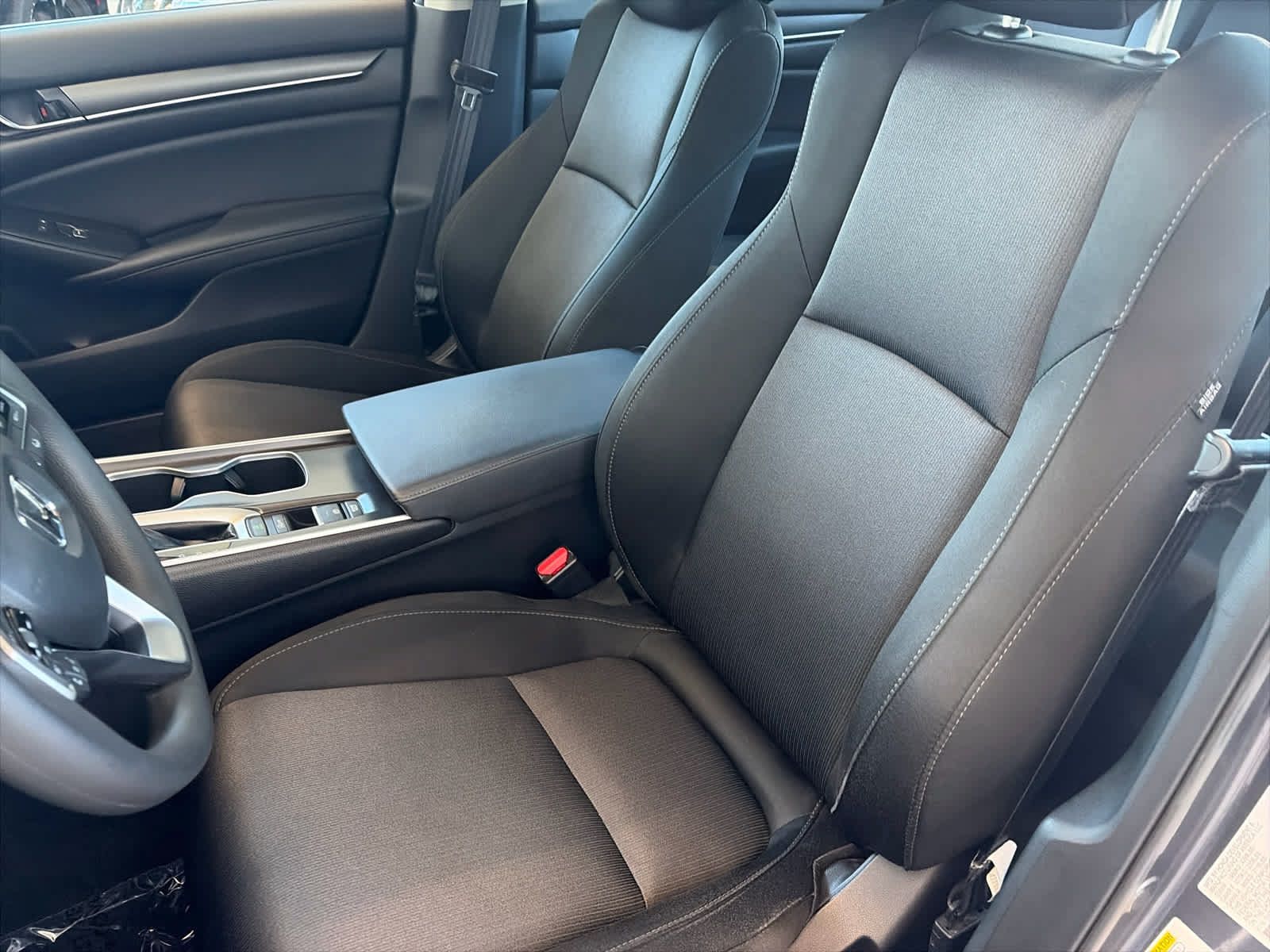 Used 2021 Honda Accord LX image 7