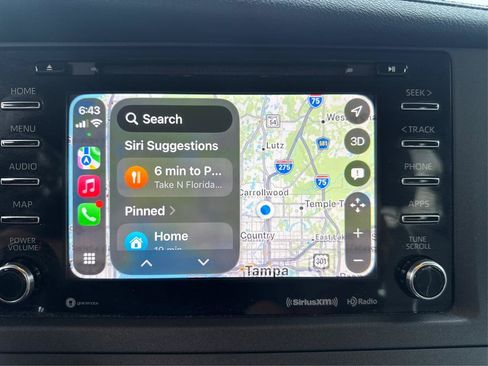 Used 2019 Toyota Sienna XLE FWD image 19