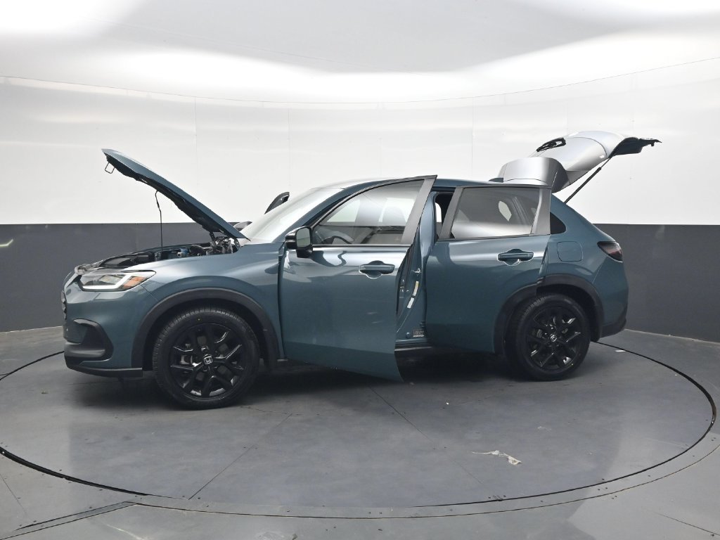 Certified 2025 Honda HR-V Sport image 36