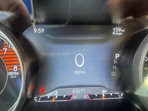 Used 2019 Jeep Cherokee Limited AWD/4WD image 6