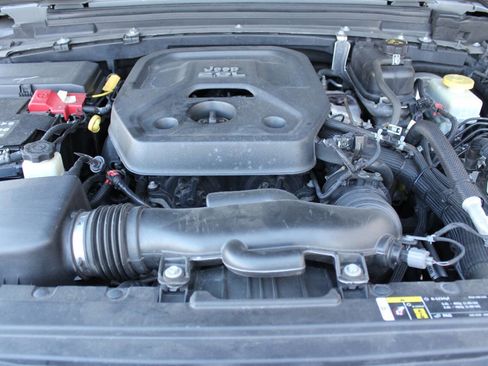 Used 2020 Jeep Wrangler Unlimited Rubicon w/ Quick Order Package 28Y Recon image 28