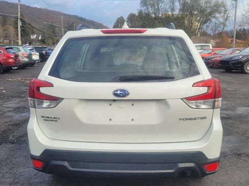 Used 2021 Subaru Forester image 7