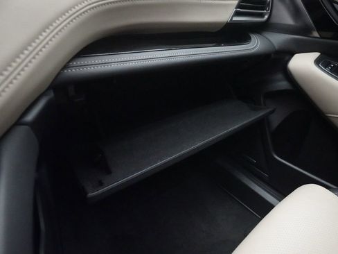 Certified 2024 Subaru Outback Limited image 31