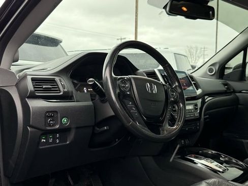 Used 2016 Honda Pilot Elite image 13