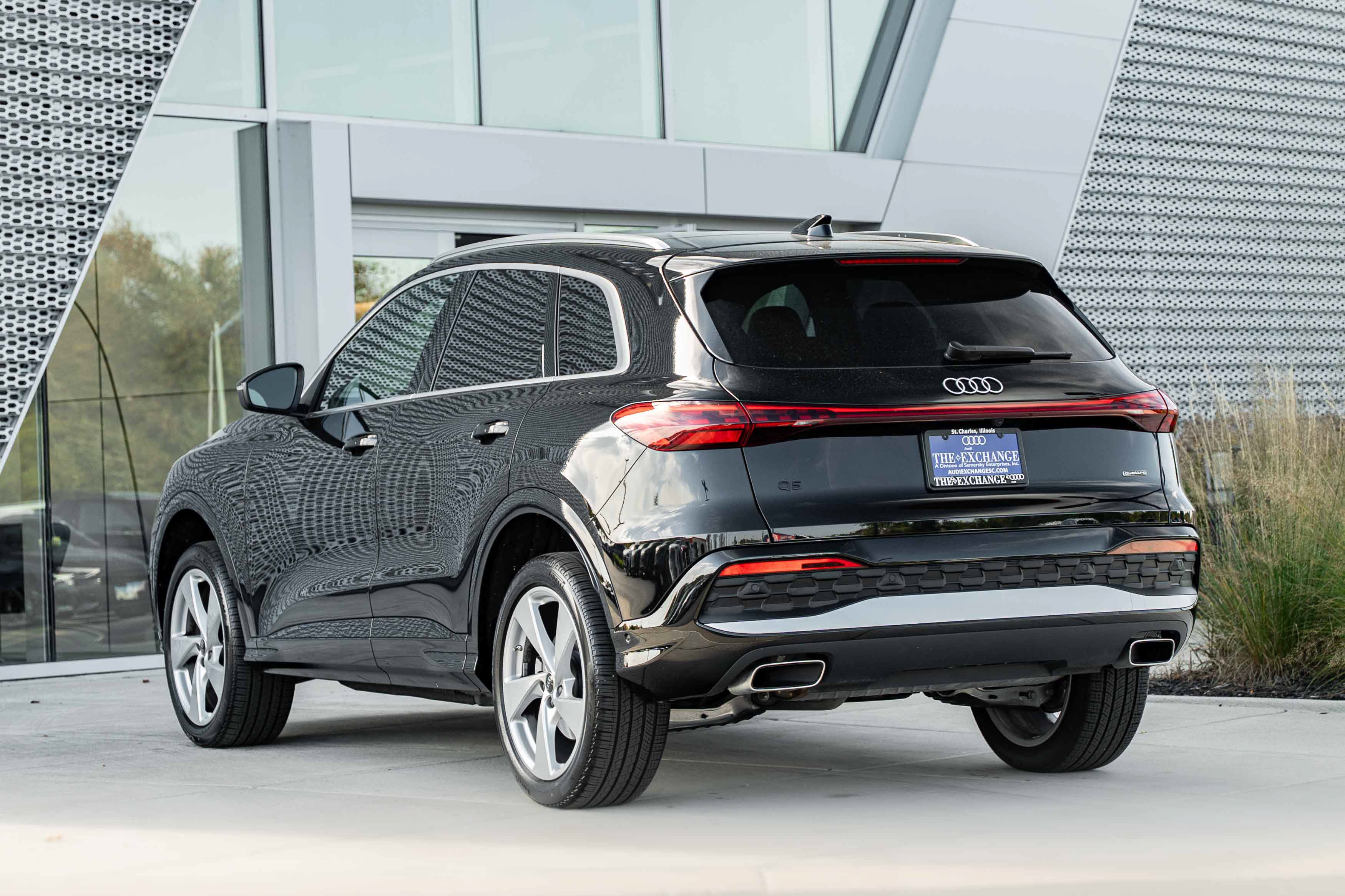 Certified 2025 Audi Q5 Premium Plus AWD/4WD image 5