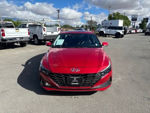 Used 2023 Hyundai Elantra Limited FWD image 2
