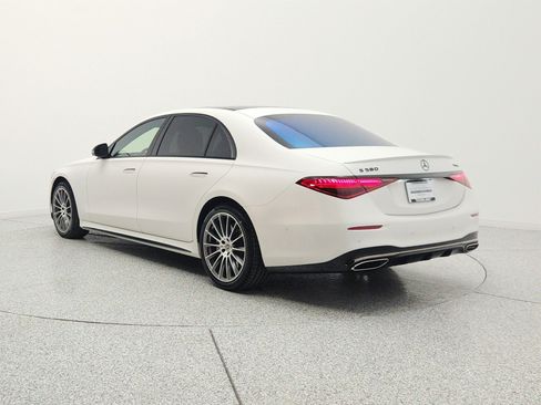 Used 2025 Mercedes-Benz S 580 4MATIC Sedan image 7