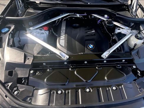 Used 2024 BMW X5 sDrive40i RWD image 13
