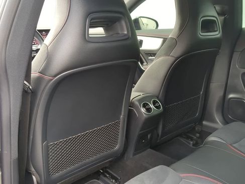 Used 2024 Mercedes-Benz CLA 250 image 18