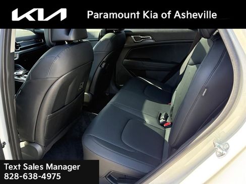 Certified 2025 Kia Sportage EX w/ EX Premium Package image 23