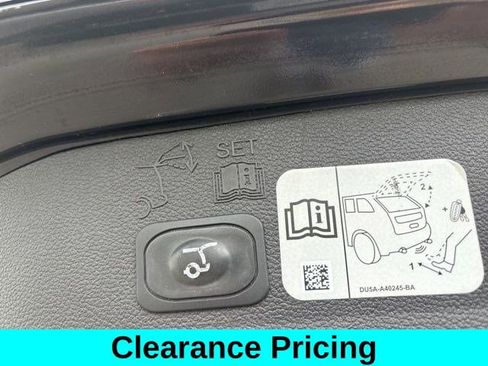 Used 2019 Ford Escape Titanium image 40