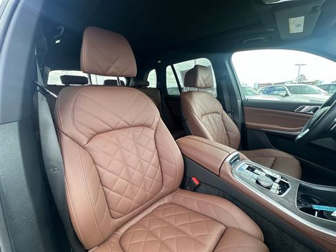 Certified 2026 BMW X5 xDrive40i w/ Climate Comfort Package image 31