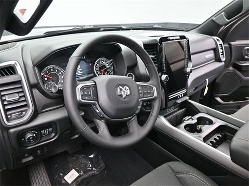 Used 2025 RAM 1500 Big Horn image 22