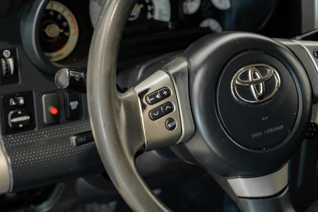 Used 2012 Toyota FJ Cruiser 2WD w/ Convenience Pkg image 22