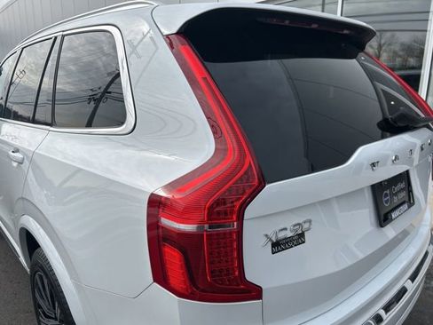 Certified 2025 Volvo XC90 B6 Plus image 10