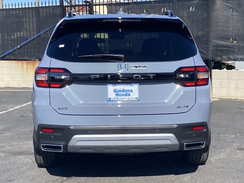New 2025 Honda Pilot Elite image 5