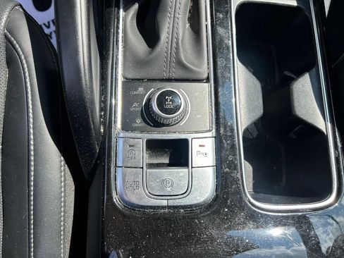 Certified 2024 Kia Telluride S w/ S Sunroof Package AWD/4WD image 23
