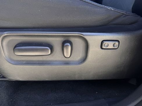 Used 2021 Toyota Tacoma TRD Off-Road image 25