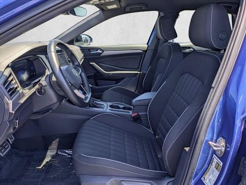 Used 2024 Volkswagen Jetta Sport FWD image 15