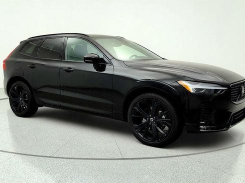 Used 2025 Volvo XC60 B5 Ultra w/ Protection Package Premier AWD/4WD image 3