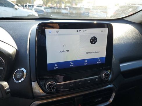 Certified 2021 Ford EcoSport SE image 24