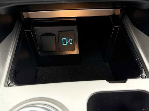 Used 2024 Ford Explorer ST-Line w/ Class IV Trailer Tow Package image 61