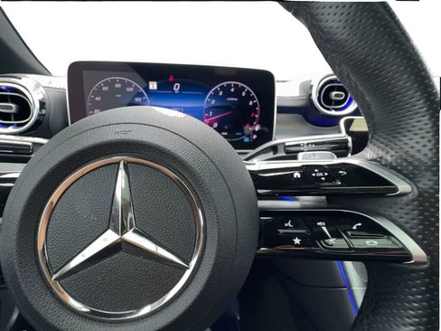Used 2025 Mercedes-Benz CLE 300 4MATIC Coupe w/ AMG Line image 38