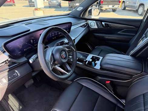New 2026 Buick Enclave Avenir w/ Super Cruise Package FWD image 18