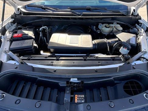 Used 2021 GMC Yukon XL Denali w/ Denali Ultimate Package image 9