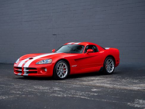 Used 2006 Dodge Viper SRT-10 image 6