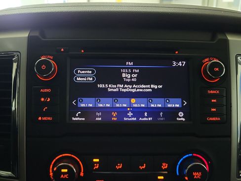 Used 2019 Nissan Titan SV AWD/4WD image 29