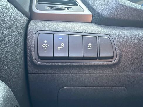 Used 2018 Hyundai Tucson SEL Plus AWD/4WD image 17