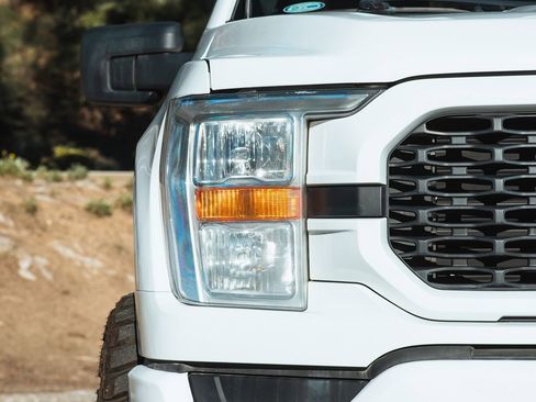 Used 2022 Ford F150 XL w/ STX Appearance Package image 8