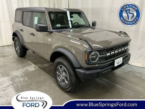 New 2026 Ford Bronco Big Bend AWD/4WD image 1