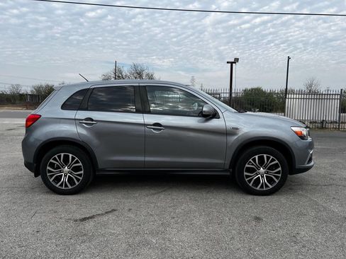 Used 2016 Mitsubishi Outlander Sport ES image 5