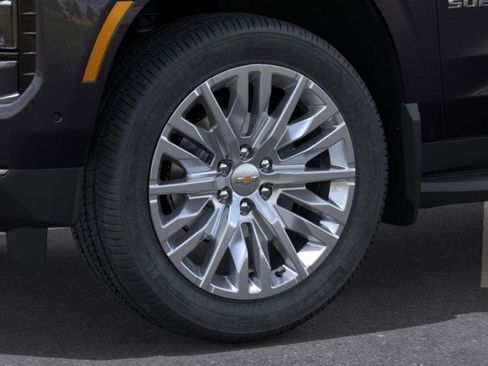 New 2026 Chevrolet Suburban Premier image 9
