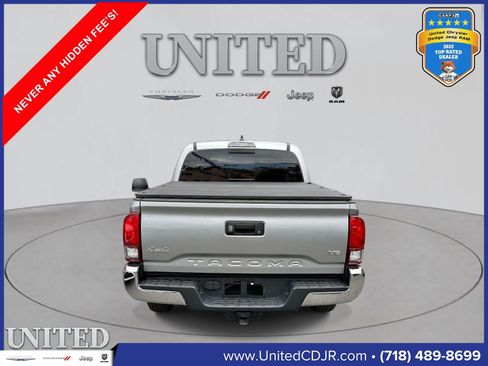 Used 2023 Toyota Tacoma SR5 AWD/4WD image 4