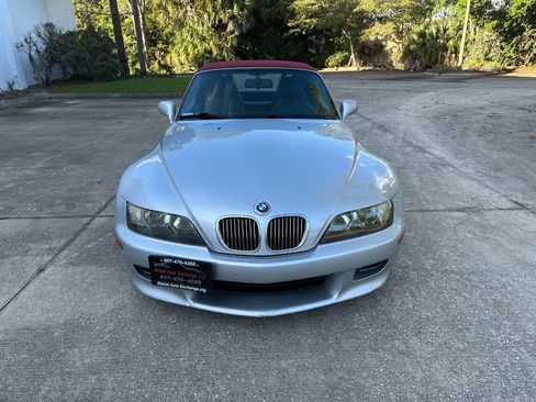 Used 2002 BMW Z3 2.5i image 11