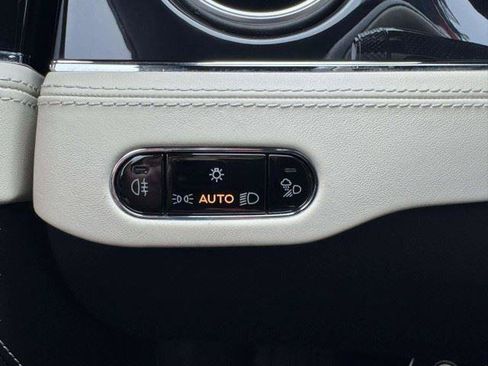 Used 2022 Bentley Continental GT AWD/4WD image 35