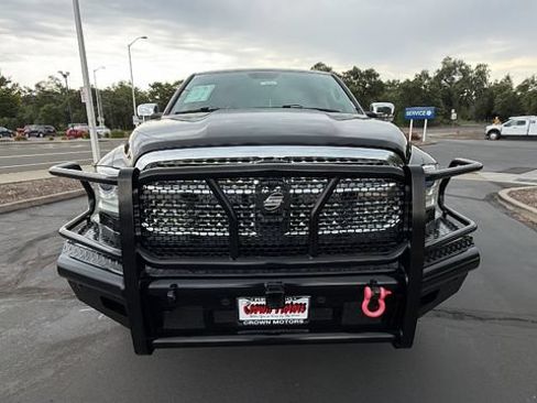 Used 2017 RAM 1500 Laramie w/ Convenience Group AWD/4WD image 8