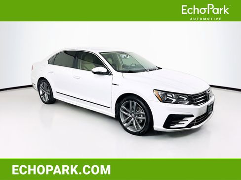 Used 2017 Volkswagen Passat 1.8T R-Line image 1