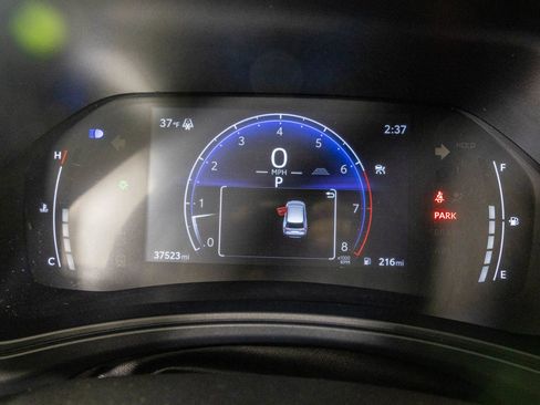 Used 2024 Toyota Grand Highlander XLE image 33