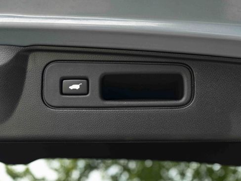Used 2025 Honda Passport EX-L image 42