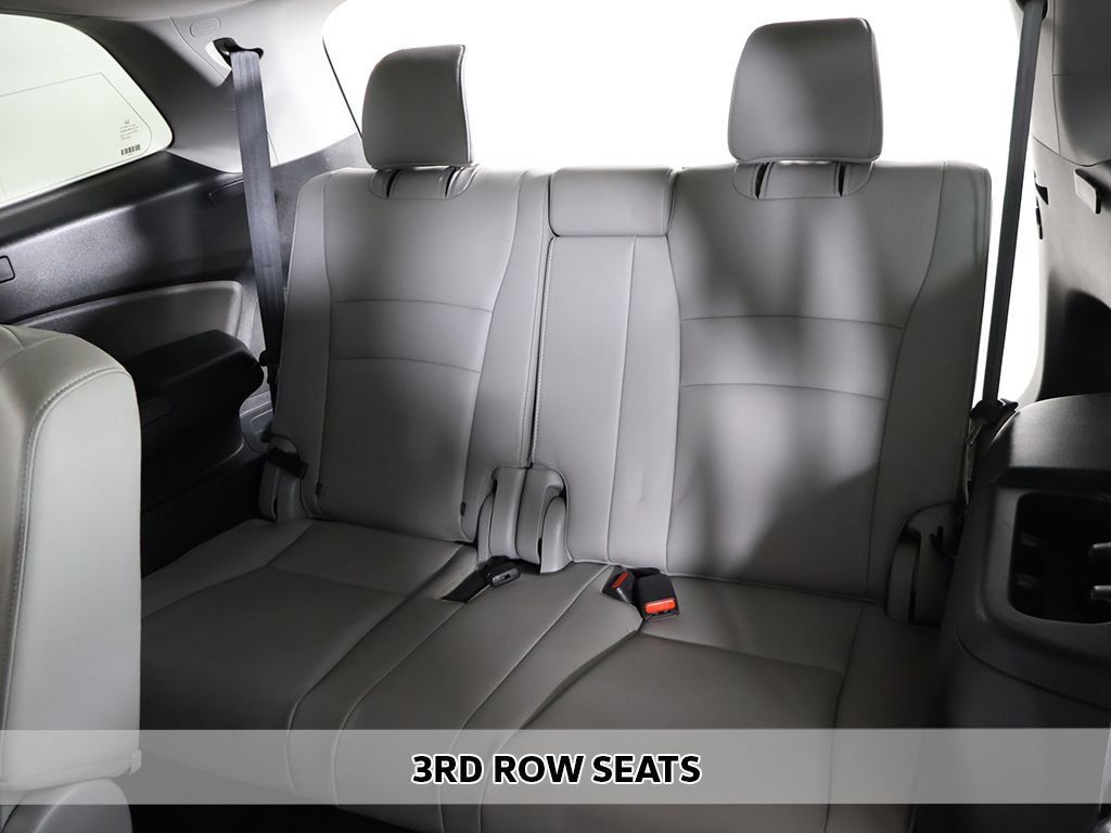 Used 2017 Honda Pilot EX-L image 6