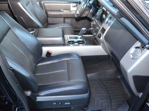 Used 2016 Ford Expedition Limited image 15