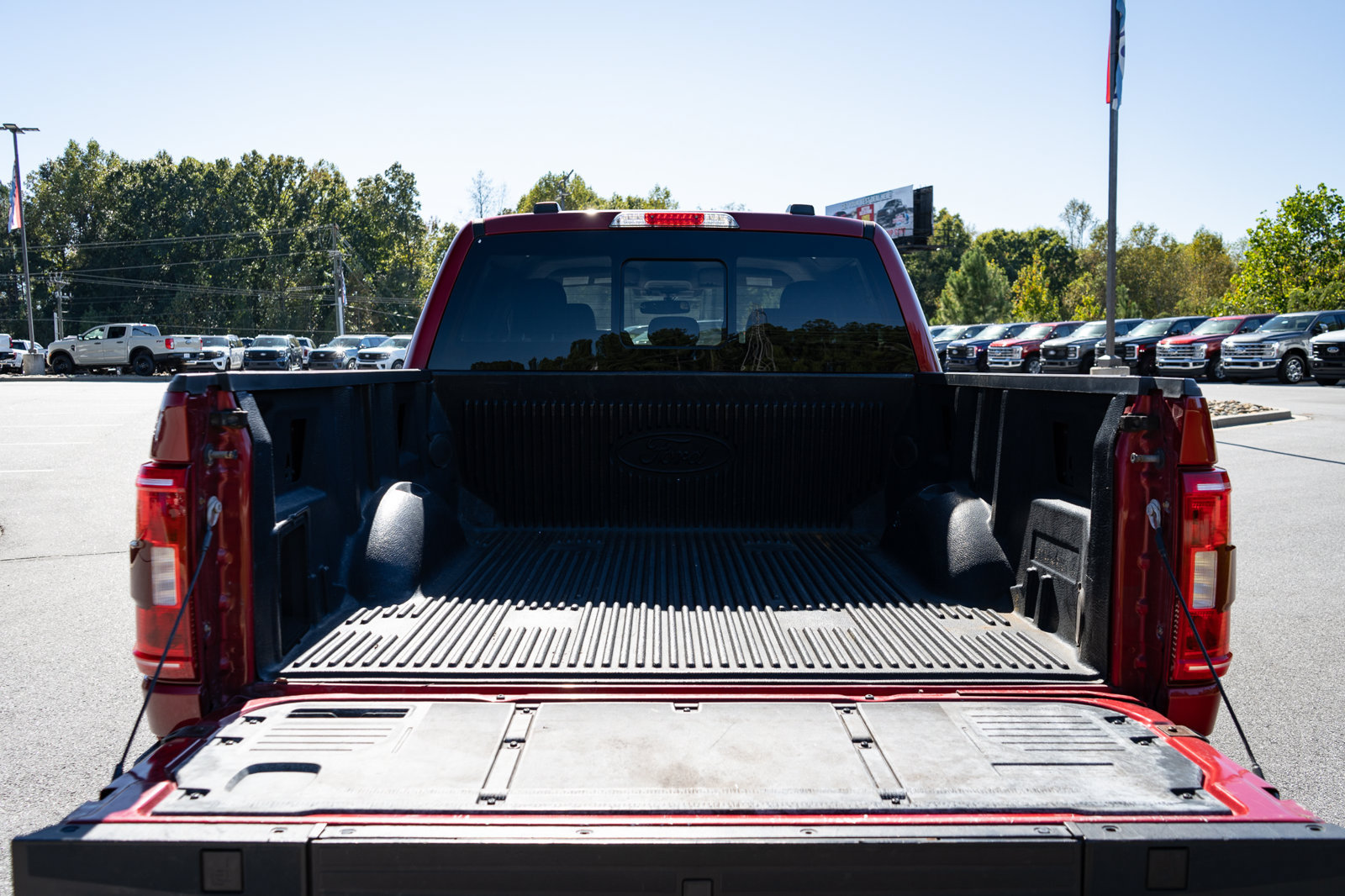 Used 2021 Ford F150 XLT w/ Equipment Group 302A High AWD/4WD image 9