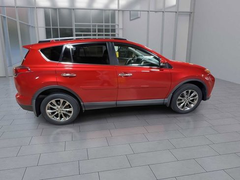 Used 2017 Toyota RAV4 Limited w/ Protection Package image 9